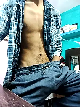 Snapshot of Afgref5335 chatting on 11-14-25, 05:33 Afgref5335 online show from 11-14-25, 05:33