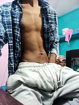 Snapshot of Afgref5335 chatting on 12-15-25, 05:39 Afgref5335 online show from 12-15-25, 05:39