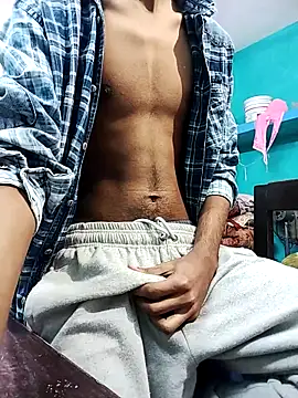 Snapshot of Afgref5335 chatting on 12-19-25, 04:58 Afgref5335 online show from 12-19-25, 04:58