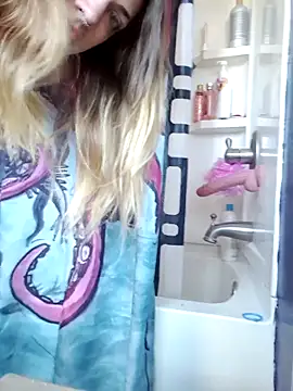 KSwonderland6 online show from 02-21-25, 03:43