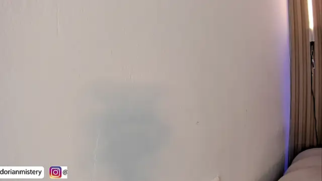 Snapshot of Dorianmistery2322_ chatting on 06-15-26, 11:07 Dorianmistery2322 online show from 06-15-26, 11:07