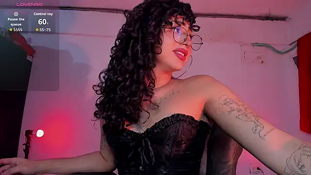 Snapshot of Heka_Prudence chatting on 07-22-26, 04:59 Heka Prudence online show from 07-22-26, 04:59