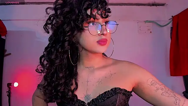 Snapshot of Heka_Prudence chatting on 07-30-26, 05:06 Heka Prudence online show from 07-30-26, 05:06