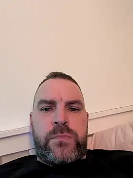 Snapshot of Deeptharot--001 chatting on 01-14-26, 08:25 Deeptharot--001 online show from 01-14-26, 08:25