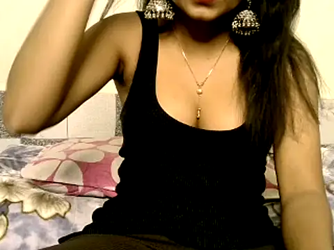Snapshot of Sanjana_Gupta chatting on 02-13-25, 06:30 Sanjana Gupta online show from 02-13-25, 06:30