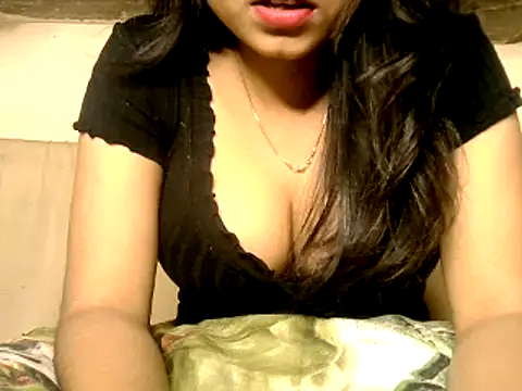 Snapshot of Sanjana_Gupta chatting on 02-20-26, 06:26 Sanjana Gupta online show from 02-20-26, 06:26