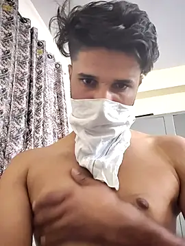 Snapshot of davidss57400 chatting on 11-10-25, 06:07 davidss57400 online show from 11-10-25, 06:07