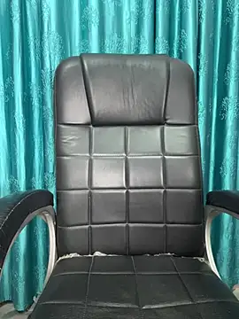 Snapshot of poision51 chatting on 02-12-26, 03:45 poision51 online show from 02-12-26, 03:45