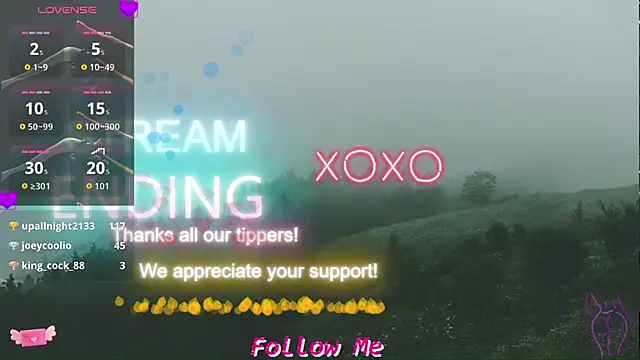 Snapshot of QueenYsuRey chatting on 10-22-25, 04:46 QueenYsuRey online show from 10-22-25, 04:46