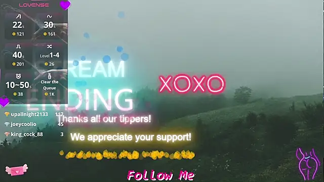 Snapshot of QueenYsuRey chatting on 10-23-25, 04:56 QueenYsuRey online show from 10-23-25, 04:56