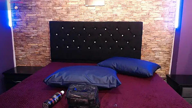 miacarperr1 online show from 12-09-24, 11:34