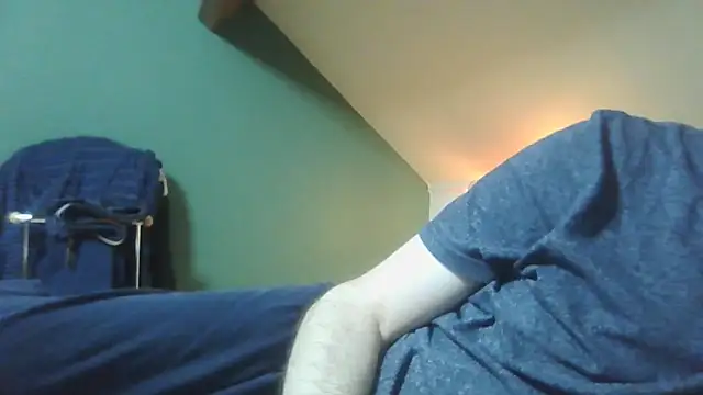 Snapshot of brtbrlss chatting on 03-16-26, 11:47 brtbrlss online show from 03-16-26, 11:47