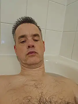 Hectorthyssen1 online show from 01-17-26, 08:12