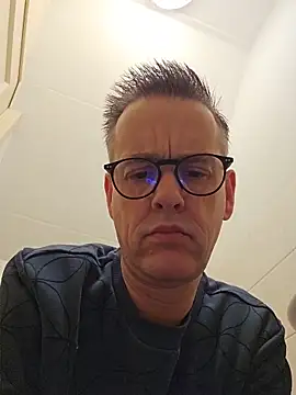 Hectorthyssen1 online show from 02-01-26, 07:01