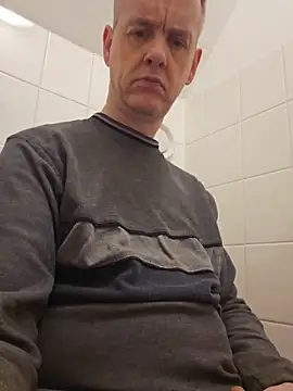 Hectorthyssen1 online show from 02-18-26, 03:30