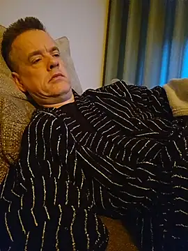 Hectorthyssen1 online show from 03-29-26, 05:40