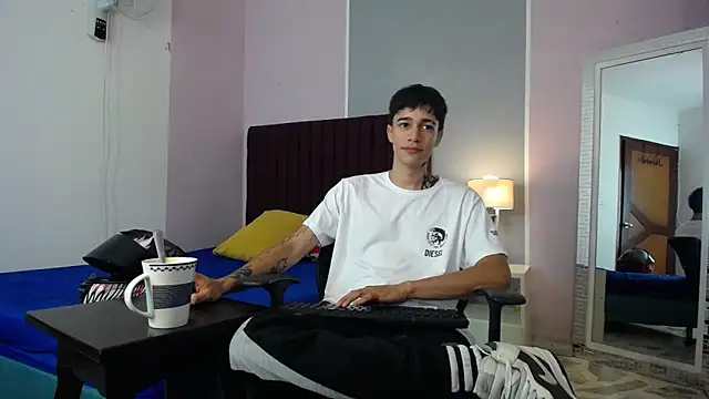 Zacktk7 online show from 01-02-25, 04:30