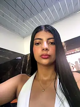 Snapshot of Baby_Niels chatting on 10-14-25, 08:09 Baby Niels online show from 10-14-25, 08:09