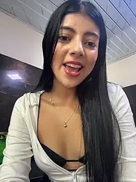 Snapshot of Baby_Niels chatting on 12-04-25, 04:59 Baby Niels online show from 12-04-25, 04:59