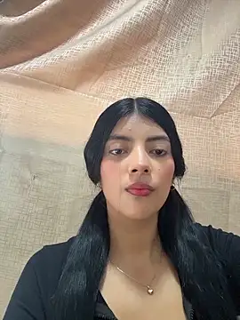 Snapshot of Baby_Niels chatting on 12-13-25, 09:09 Baby Niels online show from 12-13-25, 09:09