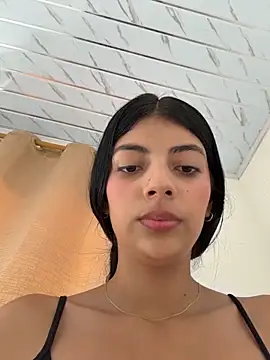 Snapshot of Baby_Niels chatting on 03-05-26, 08:27 Baby Niels online show from 03-05-26, 08:27