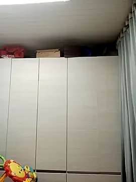 Snapshot of Mari-ana1 chatting on 03-01-25, 02:37 Mari-ana1 online show from 03-01-25, 02:37