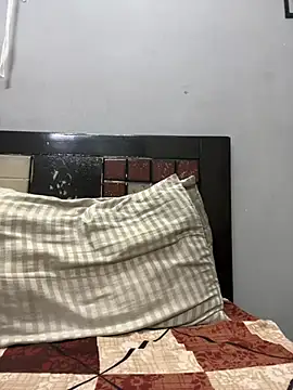 Sexy-Mona2 online show from 04-18-26, 06:39