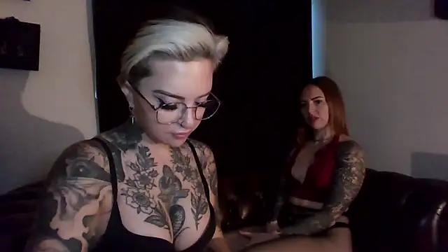 Snapshot of Alexandersonxo chatting on 12-18-25, 08:31 Alexandersonxo online show from 12-18-25, 08:31