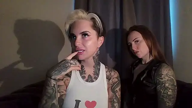 Snapshot of Alexandersonxo chatting on 01-17-26, 08:52 Alexandersonxo online show from 01-17-26, 08:52