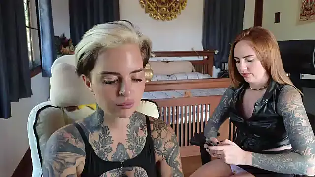 Snapshot of Alexandersonxo chatting on 03-07-26, 05:37 Alexandersonxo online show from 03-07-26, 05:37