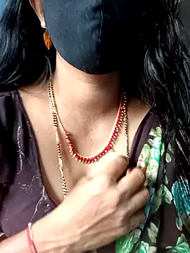 Snapshot of sweet-mahi chatting on 12-03-24, 02:36 sweet-mahi online show from 12-03-24, 02:36