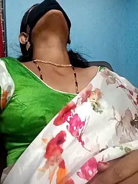 Snapshot of sweet-mahi chatting on 12-04-24, 06:28 sweet-mahi online show from 12-04-24, 06:28