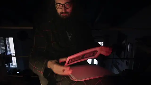 Snapshot of contemptumundi888 chatting on 03-10-25, 04:46 contemptumundi888 online show from 03-10-25, 04:46