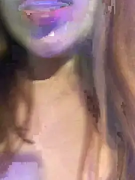 Snapshot of paulette_karim1 chatting on 12-21-24, 01:15 paulette karim1 online show from 12-21-24, 01:15