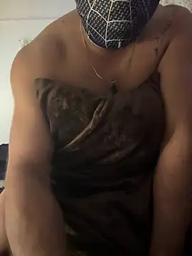 Snapshot of mikemacluffy chatting on 03-22-25, 04:47 mikemacluffy online show from 03-22-25, 04:47