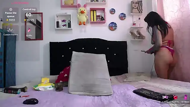 Snapshot of la_gatabk_ chatting on 03-05-26, 09:33 la gatabk online show from 03-05-26, 09:33