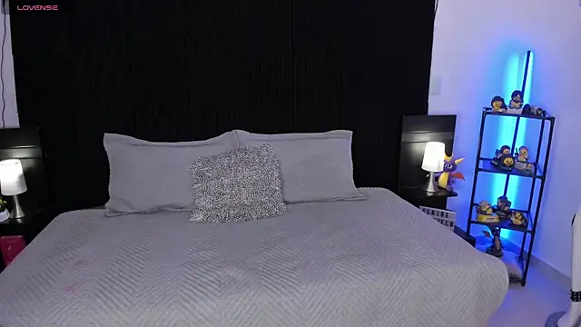 AndreaVelasco online show from 08-06-26, 04:42