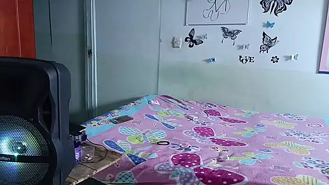 luxandracon23 online show from 03-14-25, 01:13