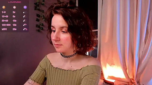 Snapshot of mind_game chatting on 02-06-25, 12:37 mind game online show from 02-06-25, 12:37