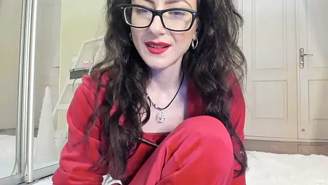 Baby Jewel online show from 12-19-24, 02:13