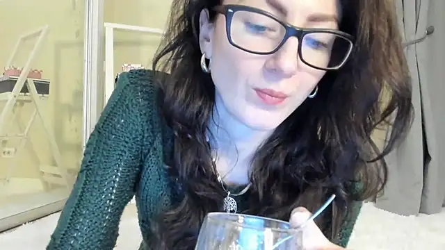 Baby Jewel online show from 02-20-25, 11:09