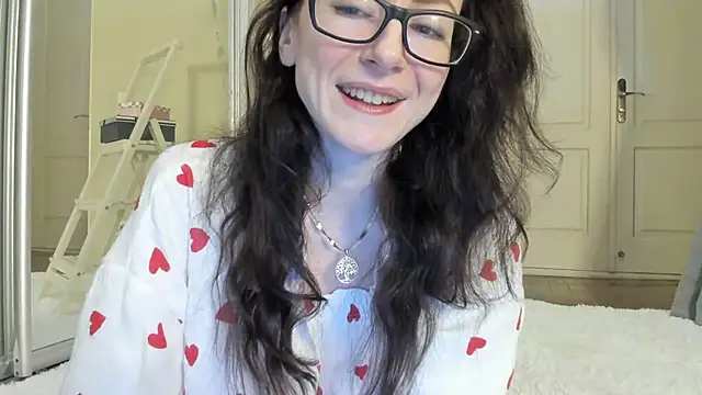 Baby Jewel online show from 03-01-25, 07:30