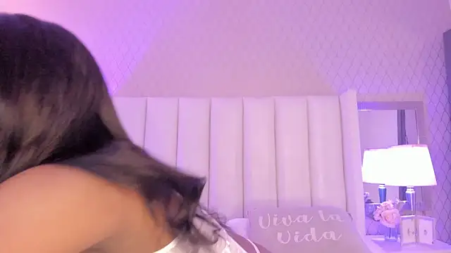SophiaSmiiths  online show from 07-26-26, 02:13