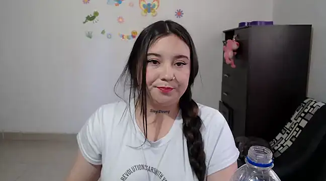 Snapshot of allison_11p chatting on 01-07-25, 03:33 allison 11p online show from 01-07-25, 03:33