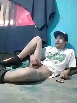 Snapshot of gerinwatch chatting on 12-16-24, 09:31 gerinwatch online show from 12-16-24, 09:31