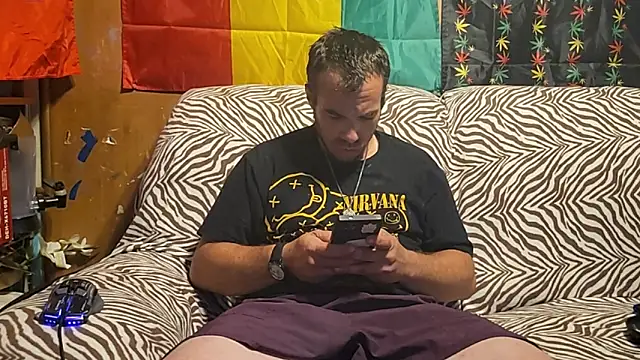 Snapshot of ScubaStevex chatting on 06-19-26, 05:56 ScubaStevex online show from 06-19-26, 05:56
