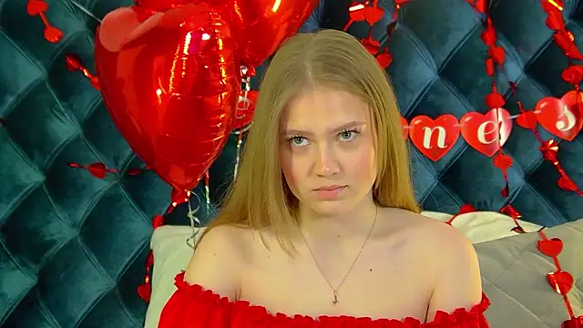 SelinSwarovski online show from 02-14-26, 04:26