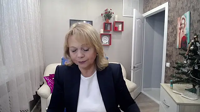 Snapshot of Milla_Cutie18 chatting on 12-23-24, 06:55 Milla Cutie18 online show from 12-23-24, 06:55