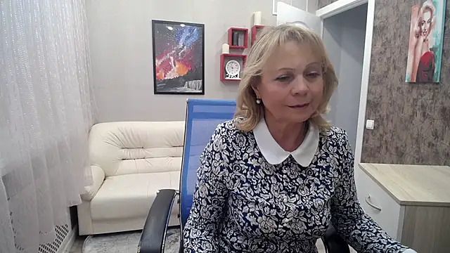 Snapshot of Milla_Cutie18 chatting on 02-03-25, 12:57 Milla Cutie18 online show from 02-03-25, 12:57