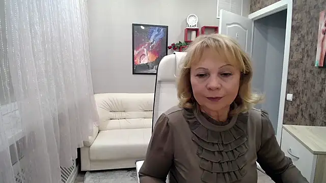 Snapshot of Milla_Cutie18 chatting on 03-12-25, 07:02 Milla Cutie18 online show from 03-12-25, 07:02